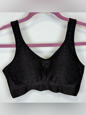 Bali 3488 Comfort Revolution Wireless Bra Size Medium Black